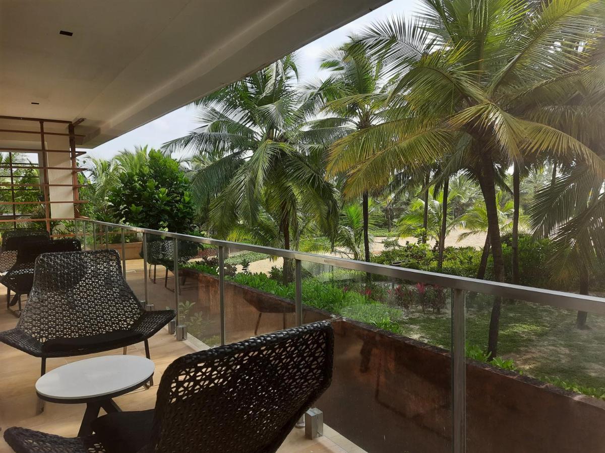 Azaya Beach Resort Goa Бенаулим Екстериор снимка