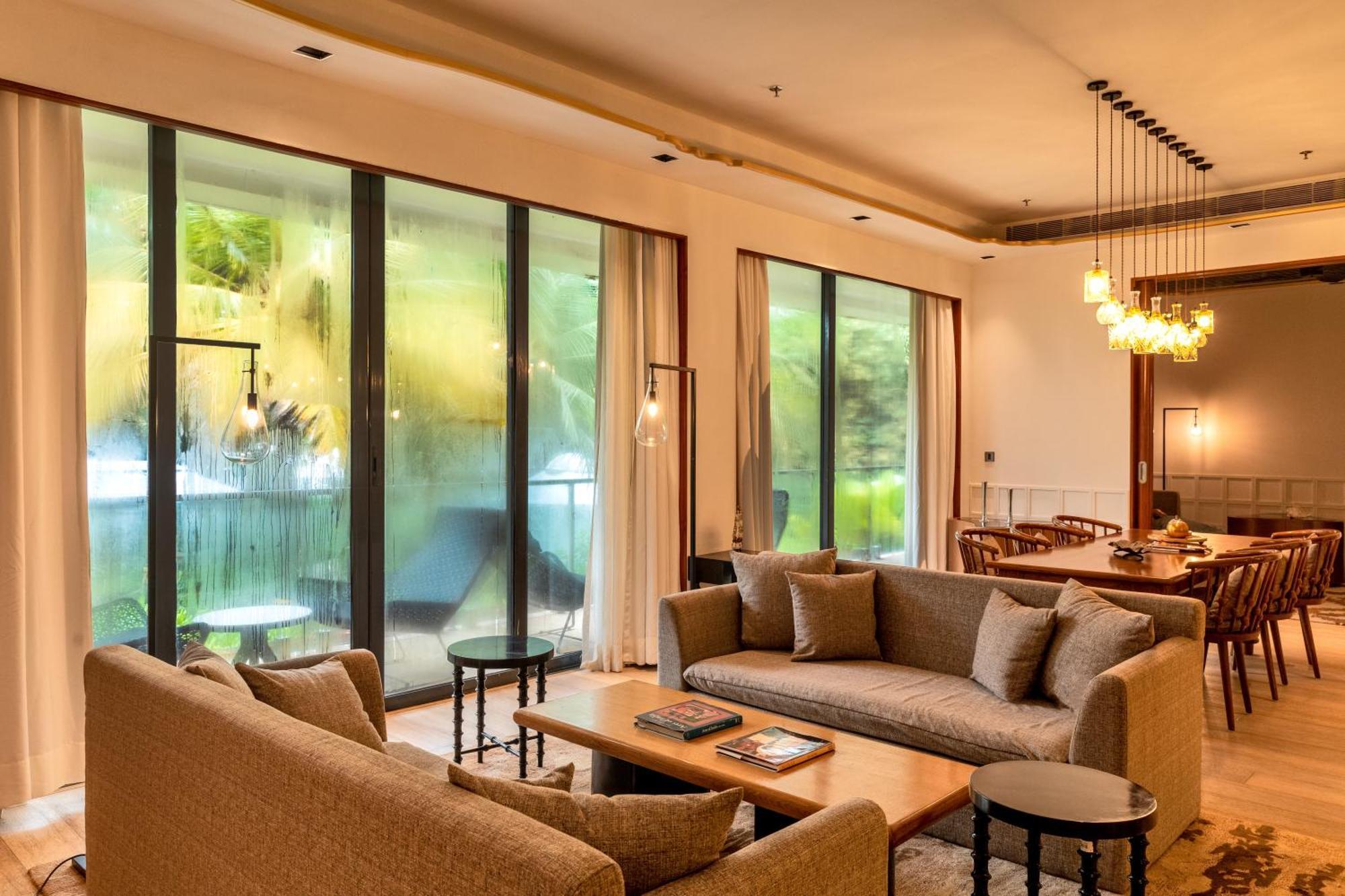 Azaya Beach Resort Goa Бенаулим Екстериор снимка