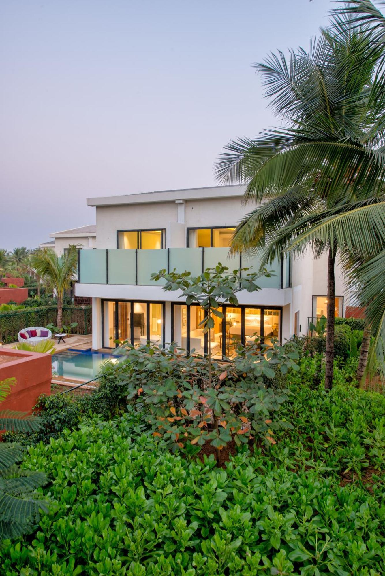 Azaya Beach Resort Goa Бенаулим Екстериор снимка