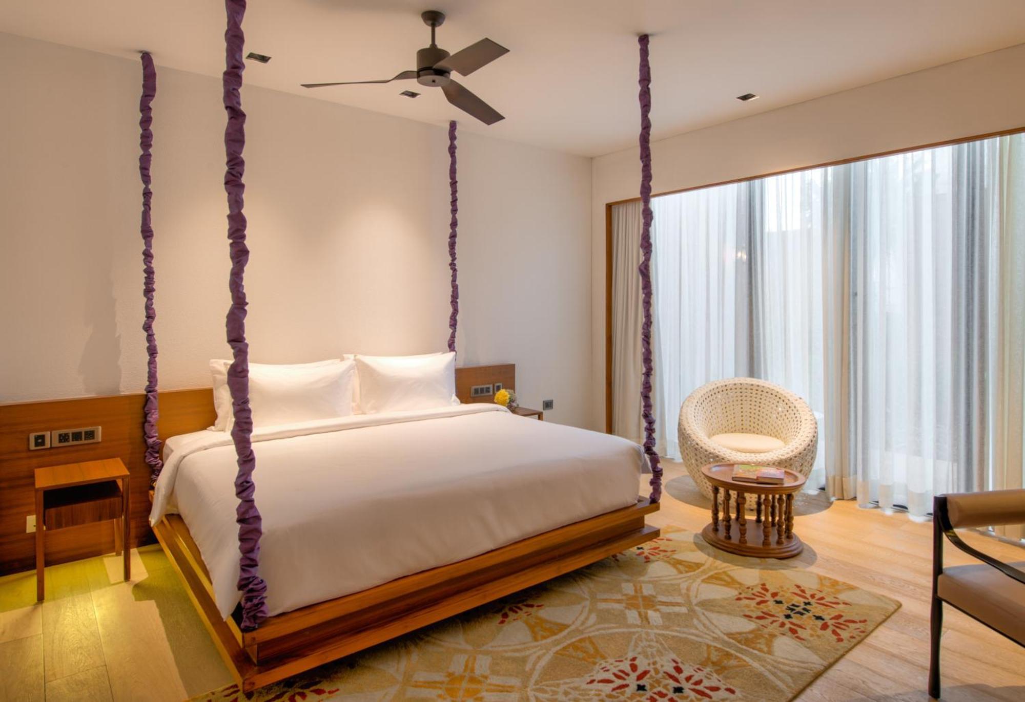 Azaya Beach Resort Goa Бенаулим Екстериор снимка