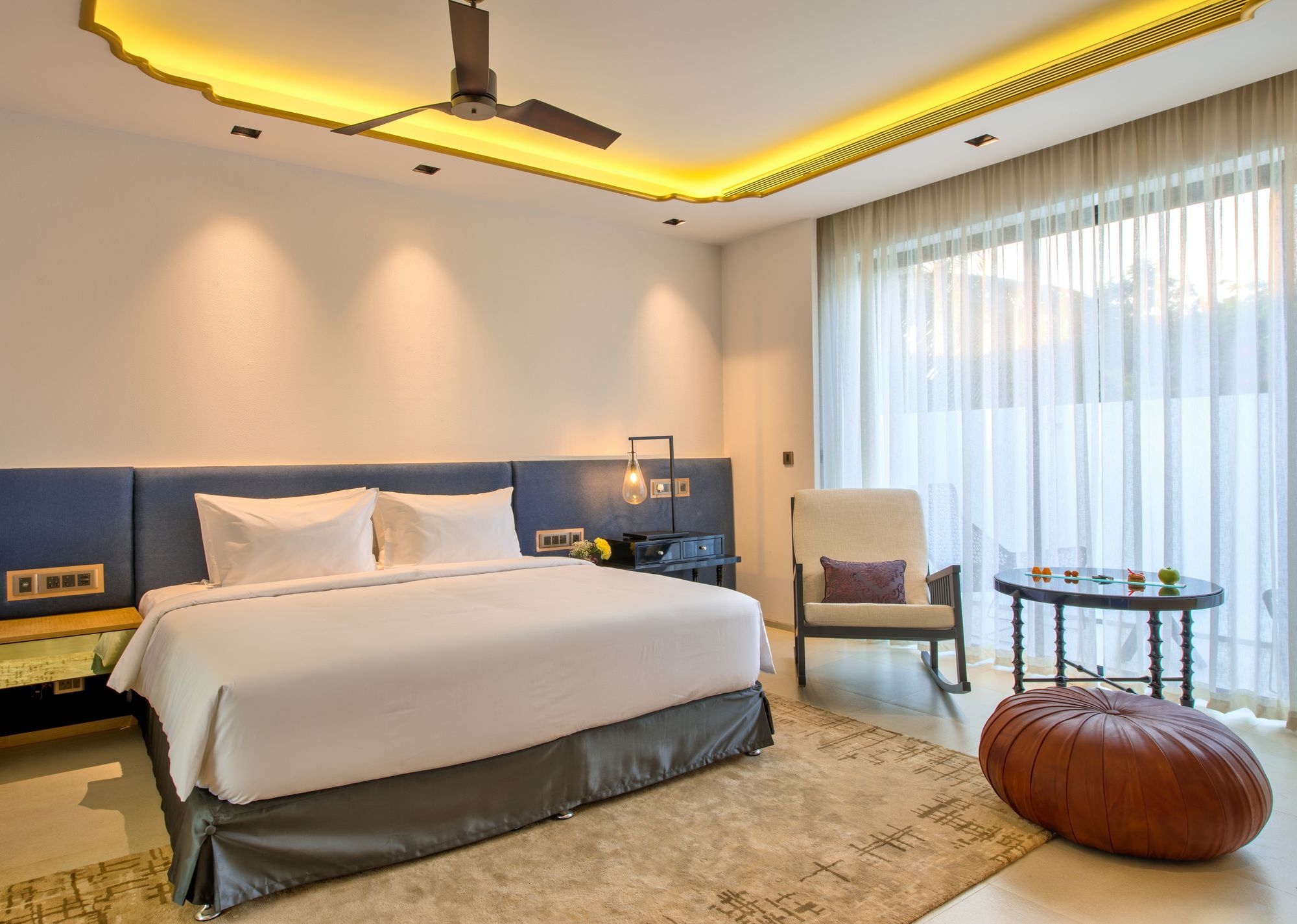 Azaya Beach Resort Goa Бенаулим Екстериор снимка